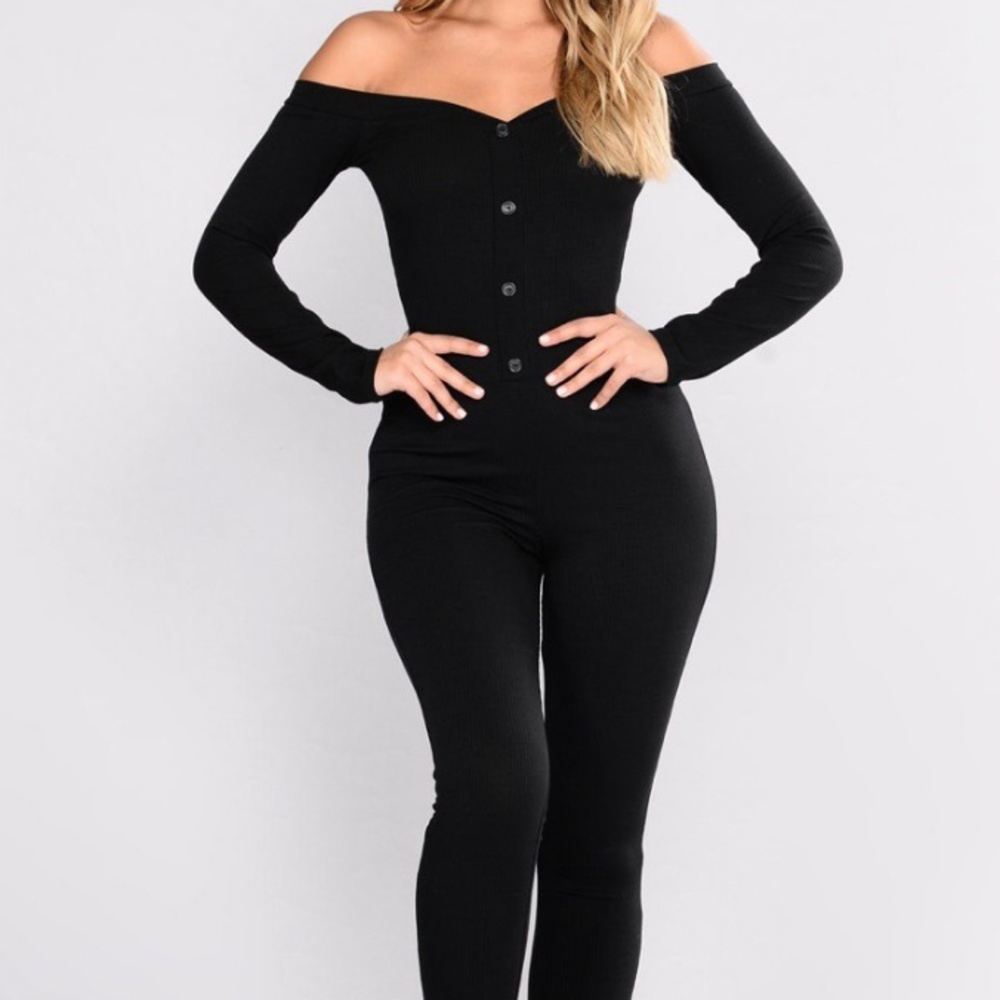 Fashion nova black off the shoulder  jumpsuit